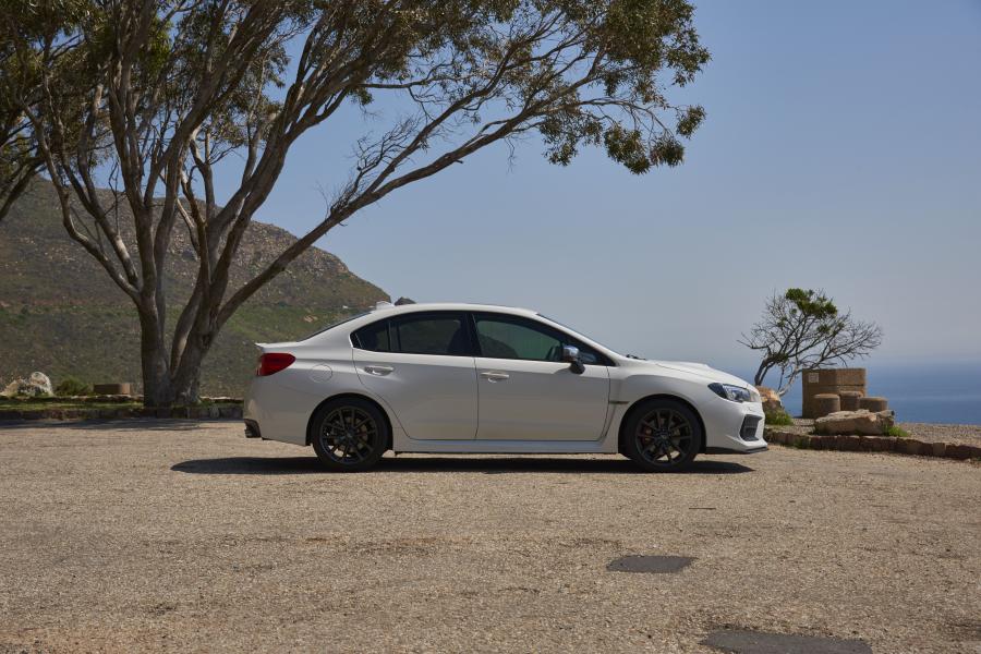  Subaru WRX 2017 года  (ZA) (фото 29 из 40)